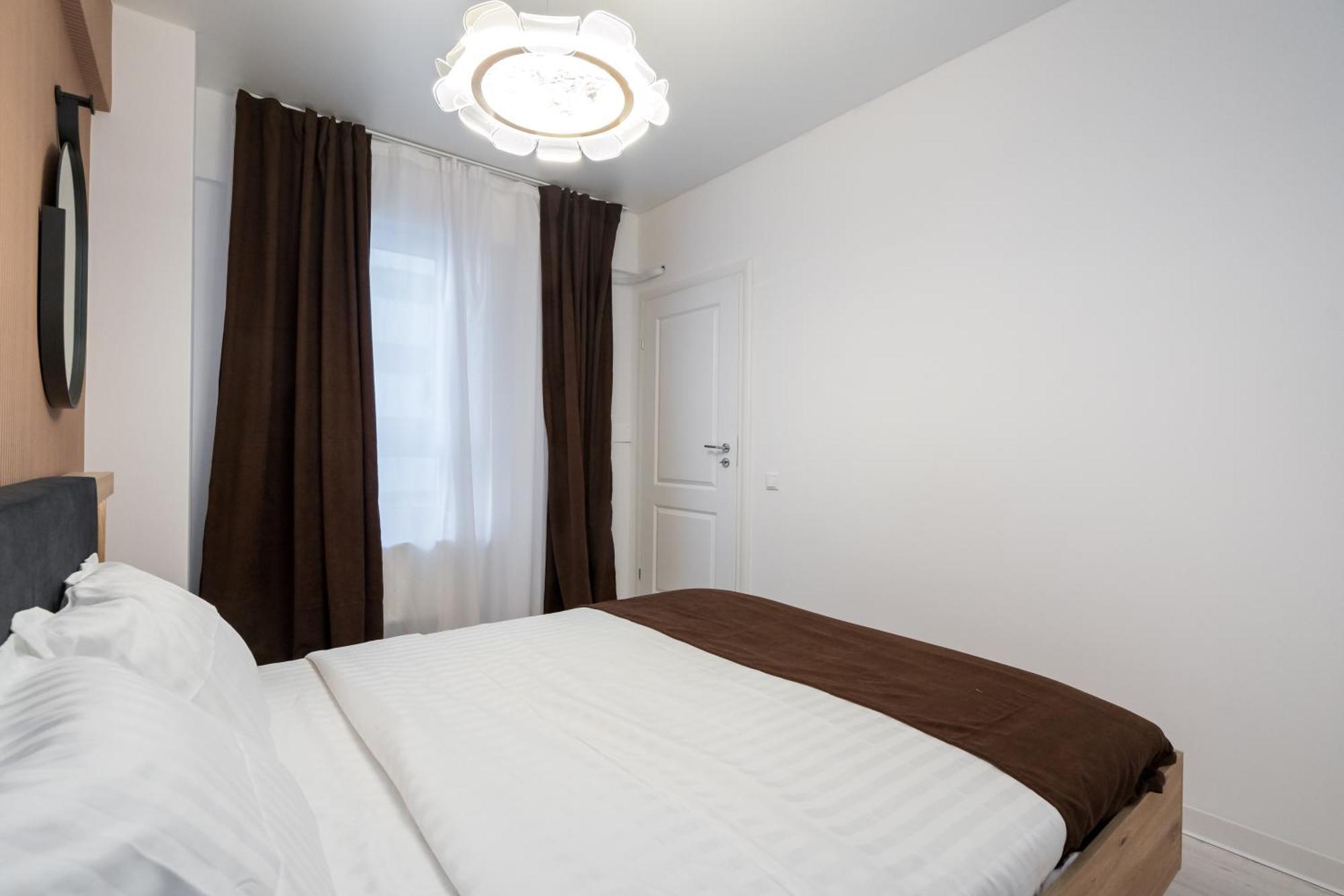 Apartament 712 Bucureşti